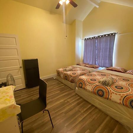 Private Large La Bedroom W Private Half-Bathroom - Ac - Wifi - Private Fridge Near Usc - Exposition Park - Usc Memorial Coliseum - Banc Of California Stadium - Downtown Los Angeles Dtla - University Of Southern California Usc! Exterior photo